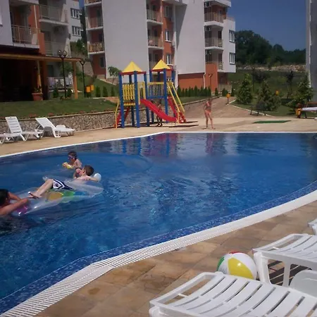 Crown Fort Club Studio * Sveti Vlas
